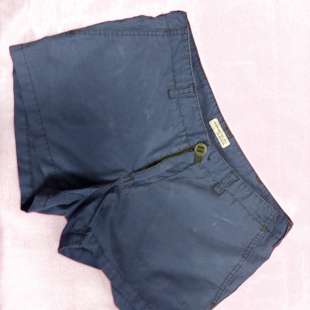 Abercrombie & Fitch size 2 cargo shorts gray